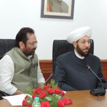 The Union Minister for Minority Affairs, Shri Mukhtar Abbas Naqvi in a meeting with the Grand Mufti of the Syrian Republic, Dr. Ahmad Badreddin Hassoun, in New Delhi on September 26, 2017.