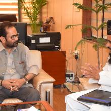 Delegation led by Maulana Mohd. Sajid Rashidi, president All India Imam Association, met me at Antyodaya Bhawan today.Positive discussion held on various development issues of Muslim community especially educational empowerment