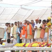 Laying the foundation stone of the first world-class educational institute established with the assistance of the Ministry of Minority Affairs, at Kohrapipli village in Kishangarh Bas of Alwar district, Rajasthan on October 01, 2018.